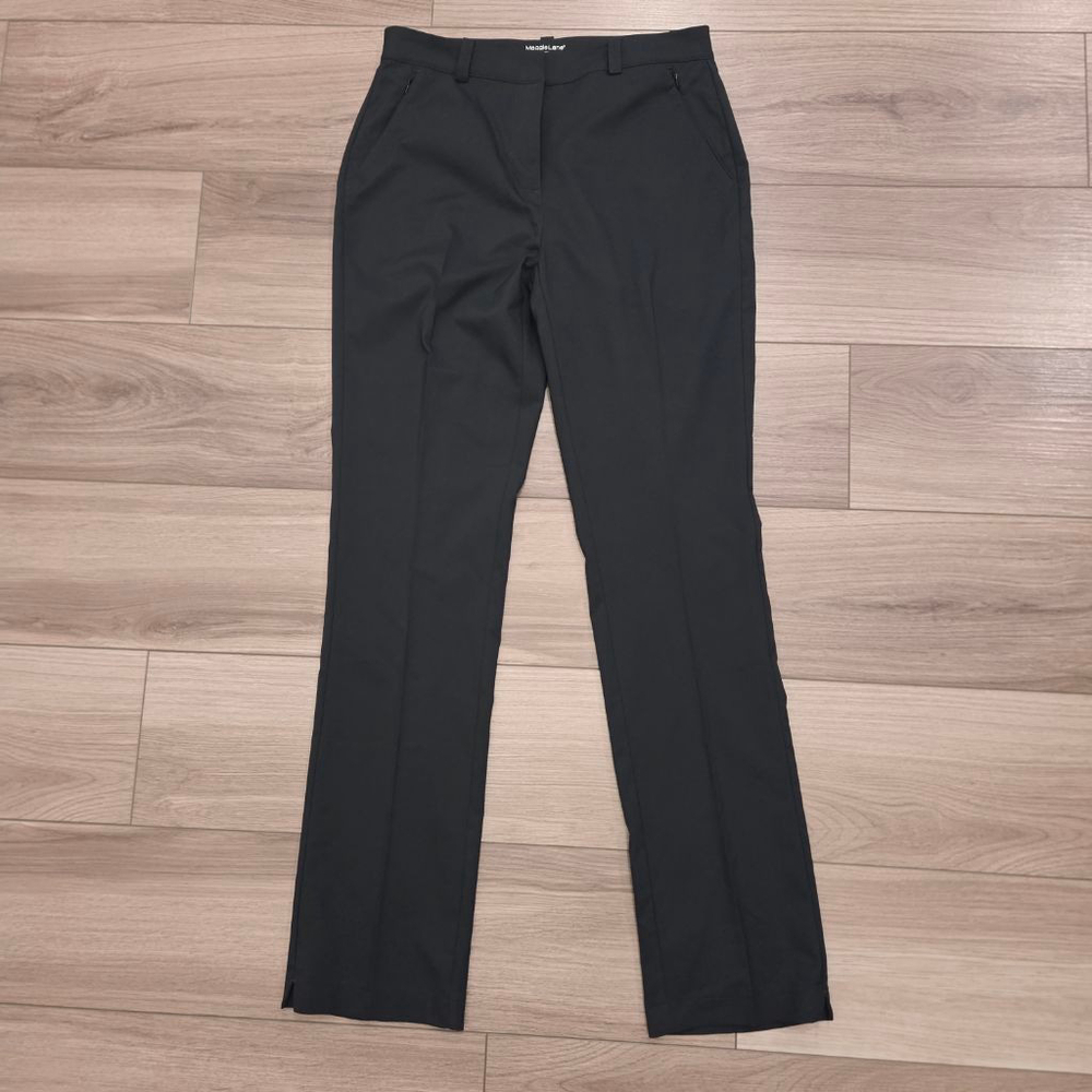 Maggie Lane Black Trousers Size 2
29"W/32"L